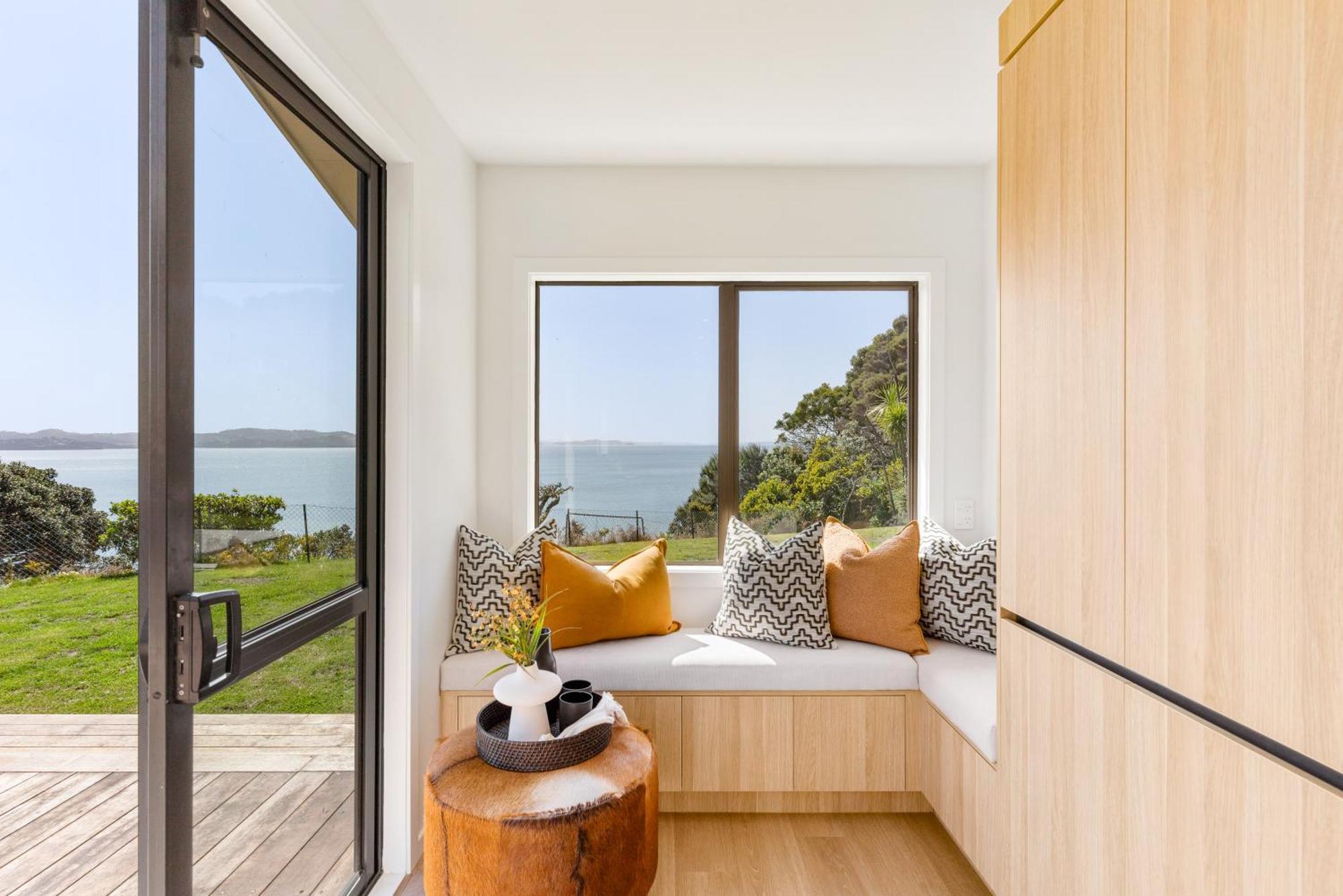 Private Paradise With Sea Views Apartment Whangaparaoa Exterior photo